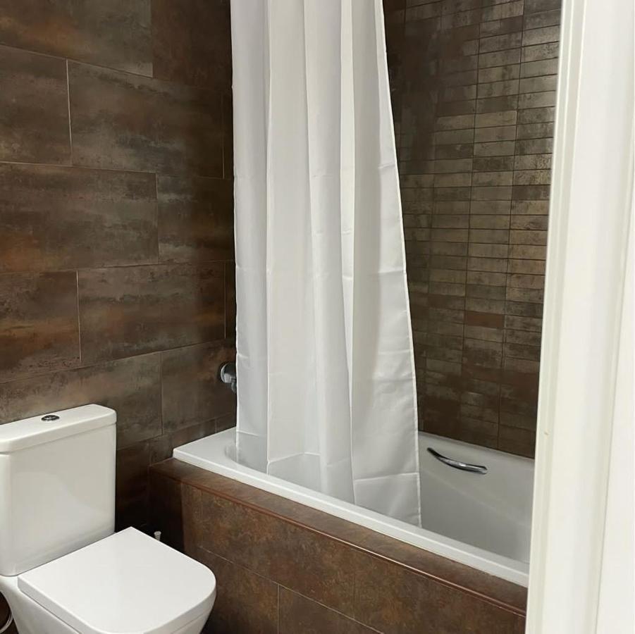 Apartment Sea View Llança Екстериор снимка