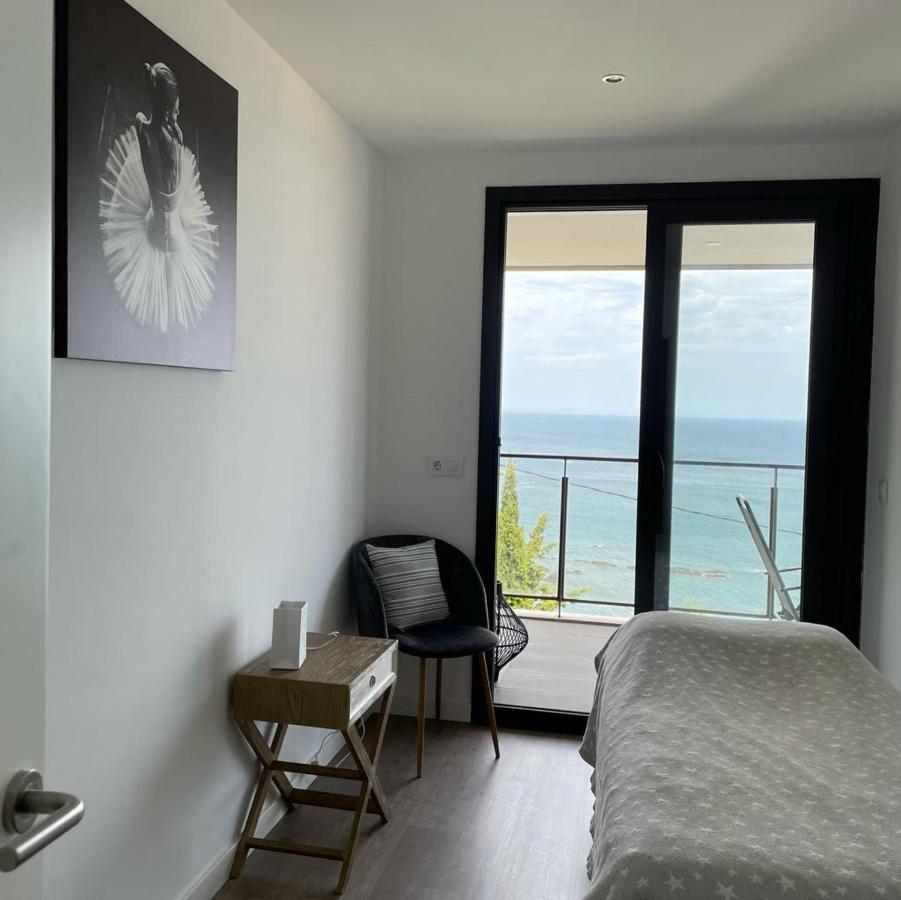 Apartment Sea View Llança Екстериор снимка