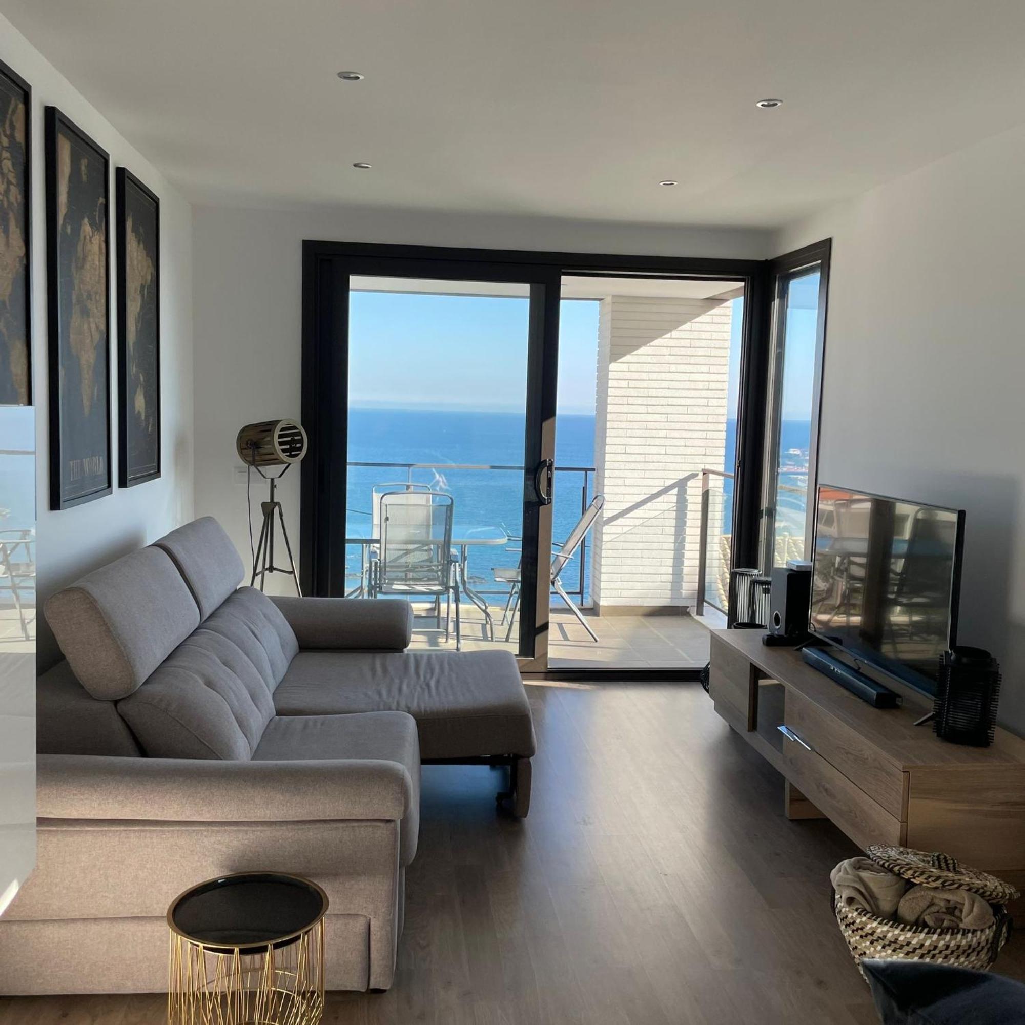 Apartment Sea View Llança Екстериор снимка